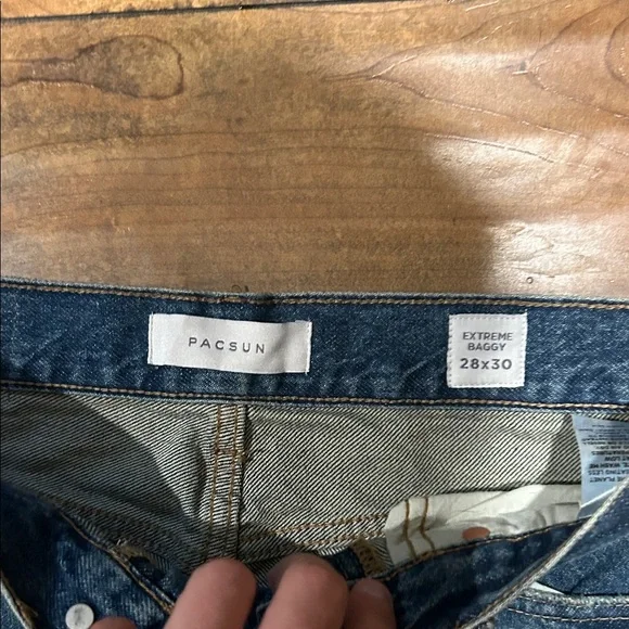 NWOT PacSun Relaxed Fit Denim Jeans - Picture 2 of 3